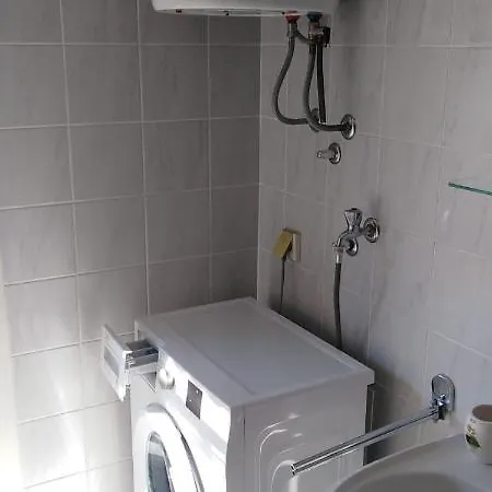 Perspekta 196 Apartman *