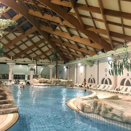 Apartman Perspekta 196 *