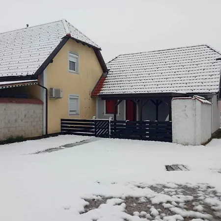 Perspekta 196 Apartman Čatež ob Savi